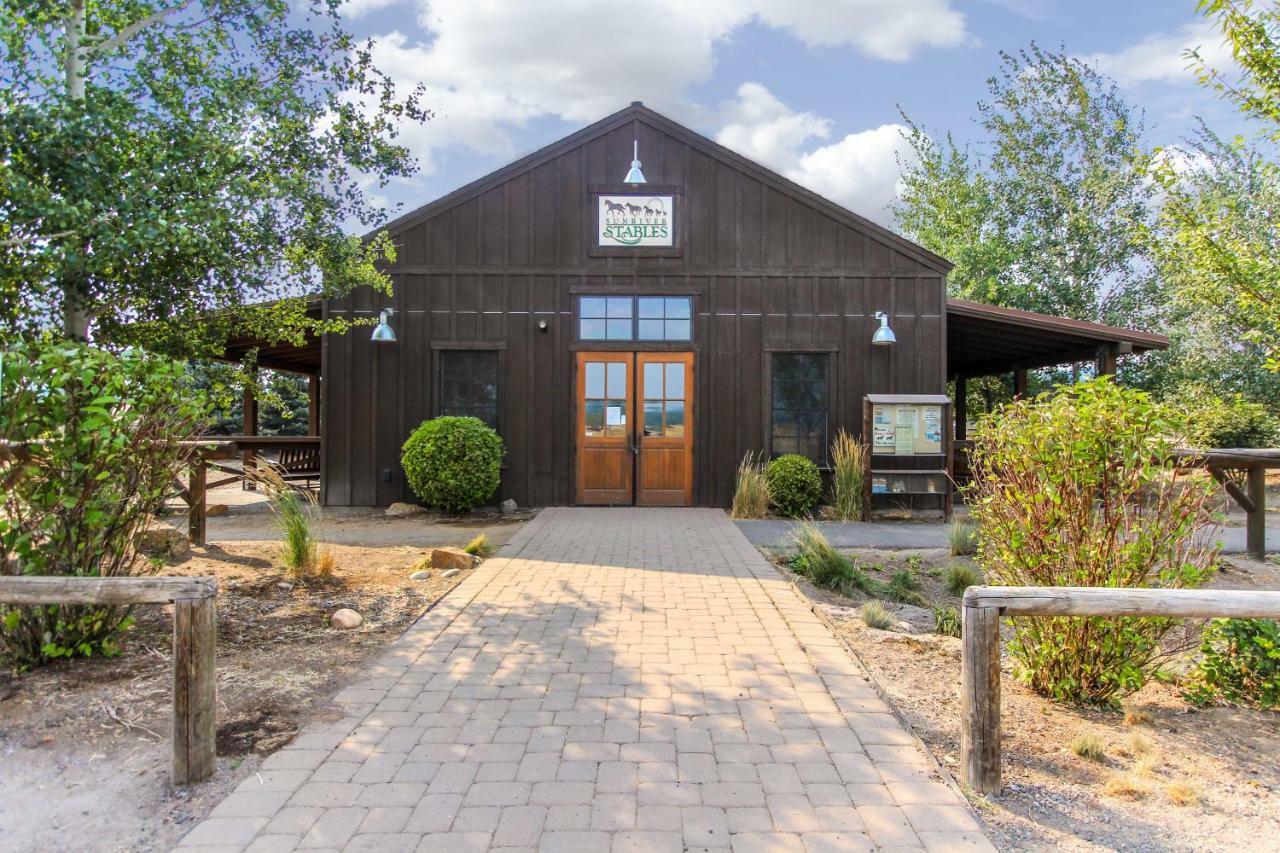 Mt Rainier Lane 07 | Discover Sunriver Exterior photo