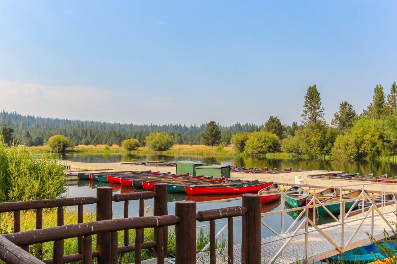 Mt Rainier Lane 07 | Discover Sunriver Exterior photo