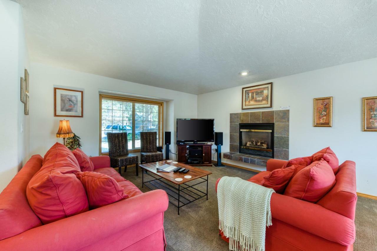 Mt Rainier Lane 07 | Discover Sunriver Exterior photo